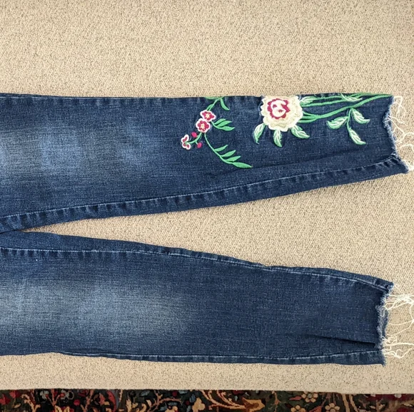 Suko Jeans - Picture 7 of 8